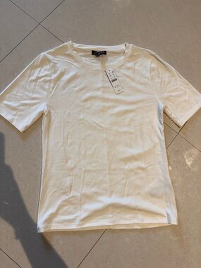 Women J. Crew White Short Sleeve Crewneck T-Shirt Medium